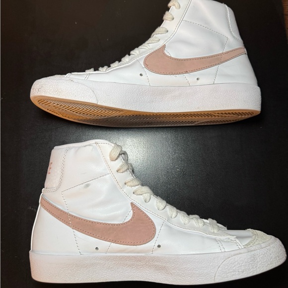 Nike Blazer Mid ’77 Vintage White Pink Women’s 6.5 - Picture 2 of 16